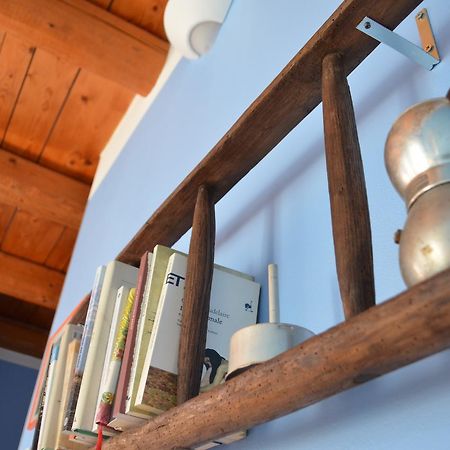 Гостевой дом Cascina Il Convivio Диано-д'Альба Экстерьер фото